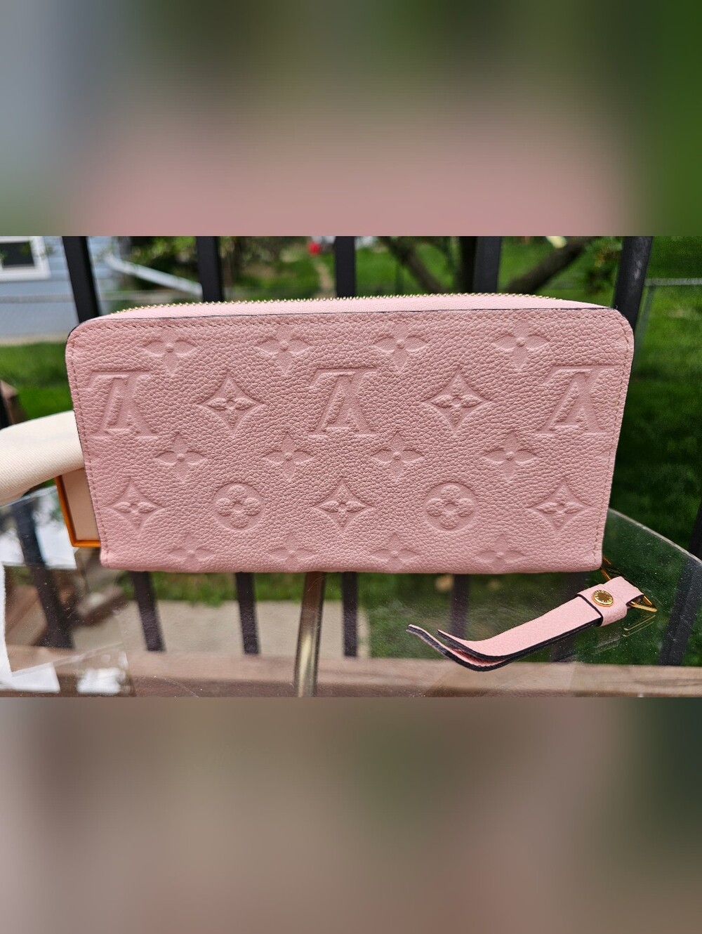 Louis Vuitton Full Size Zippy Wallet